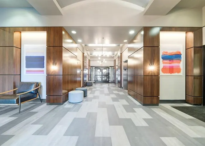 Modern Chic Downtown 6th Floor Views Fast Wifi 24-7 Gym Lounge Roku Pittsburgh